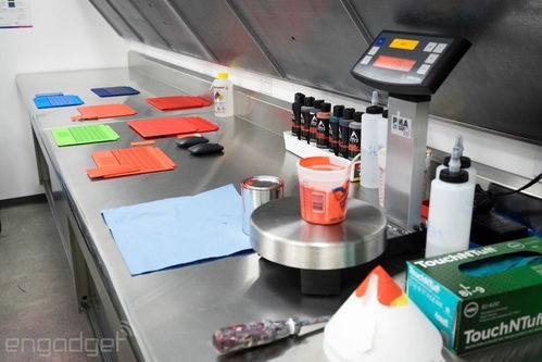 工藝贏在哪兒？Surface 3制造流程與軟件銷售全景圖賞